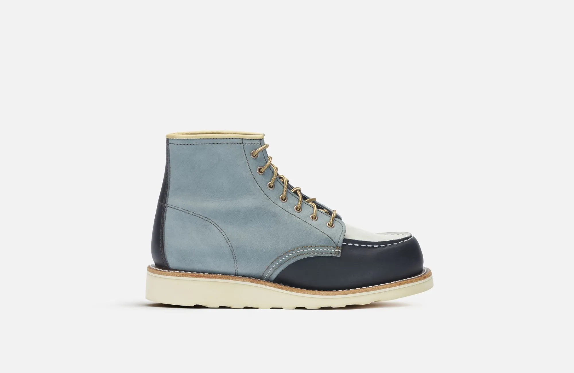 Classic Moc^Red Wing Shoes CLASSIC MOC & THE GREAT.