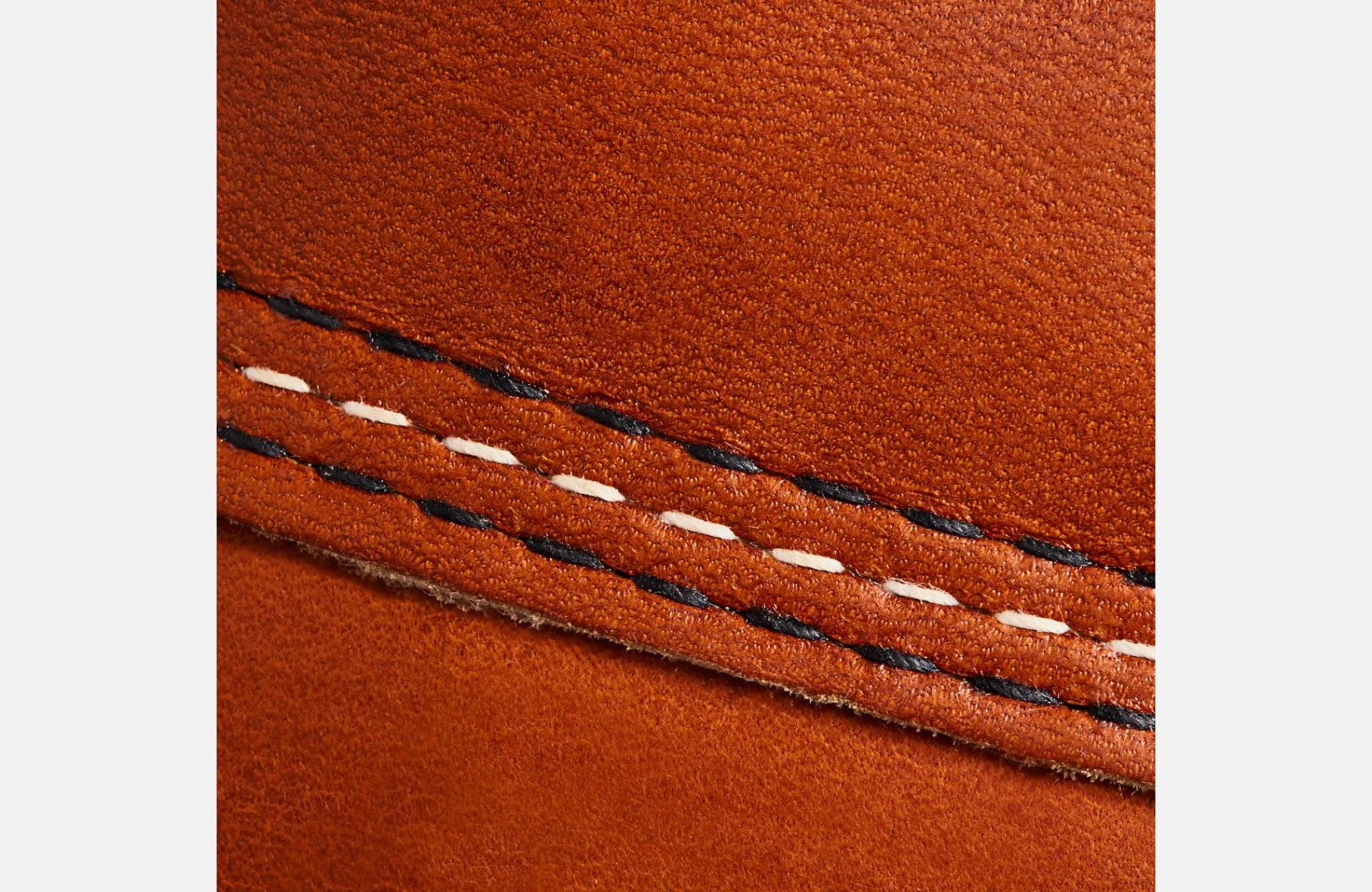 inch_classic_moc_5.webp Classic Moc^Red Wing Shoes 8-inch Classic Moc