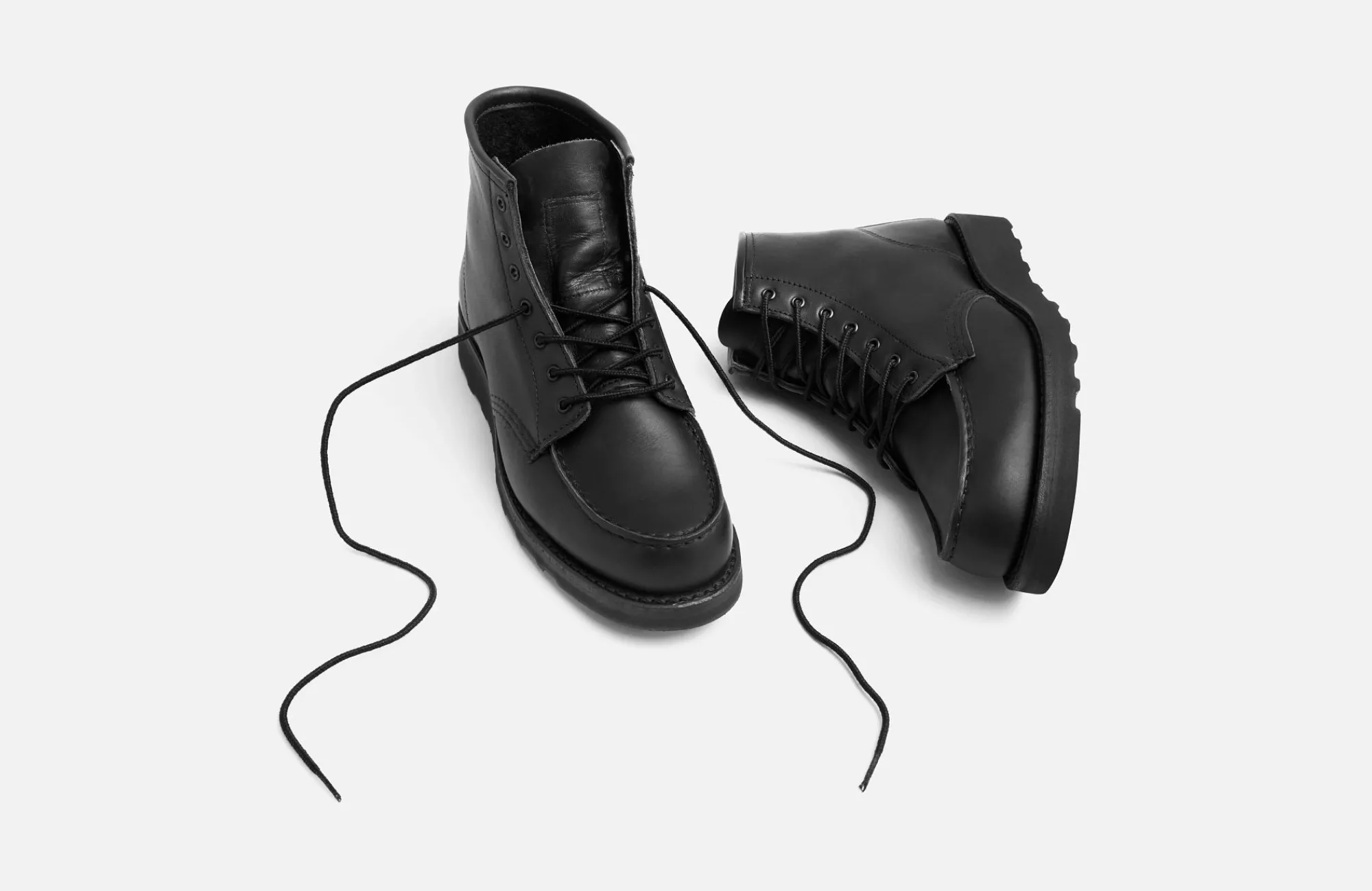 inch_classic_moc_6-8.webp Classic Moc^Red Wing Shoes 6-inch Classic Moc