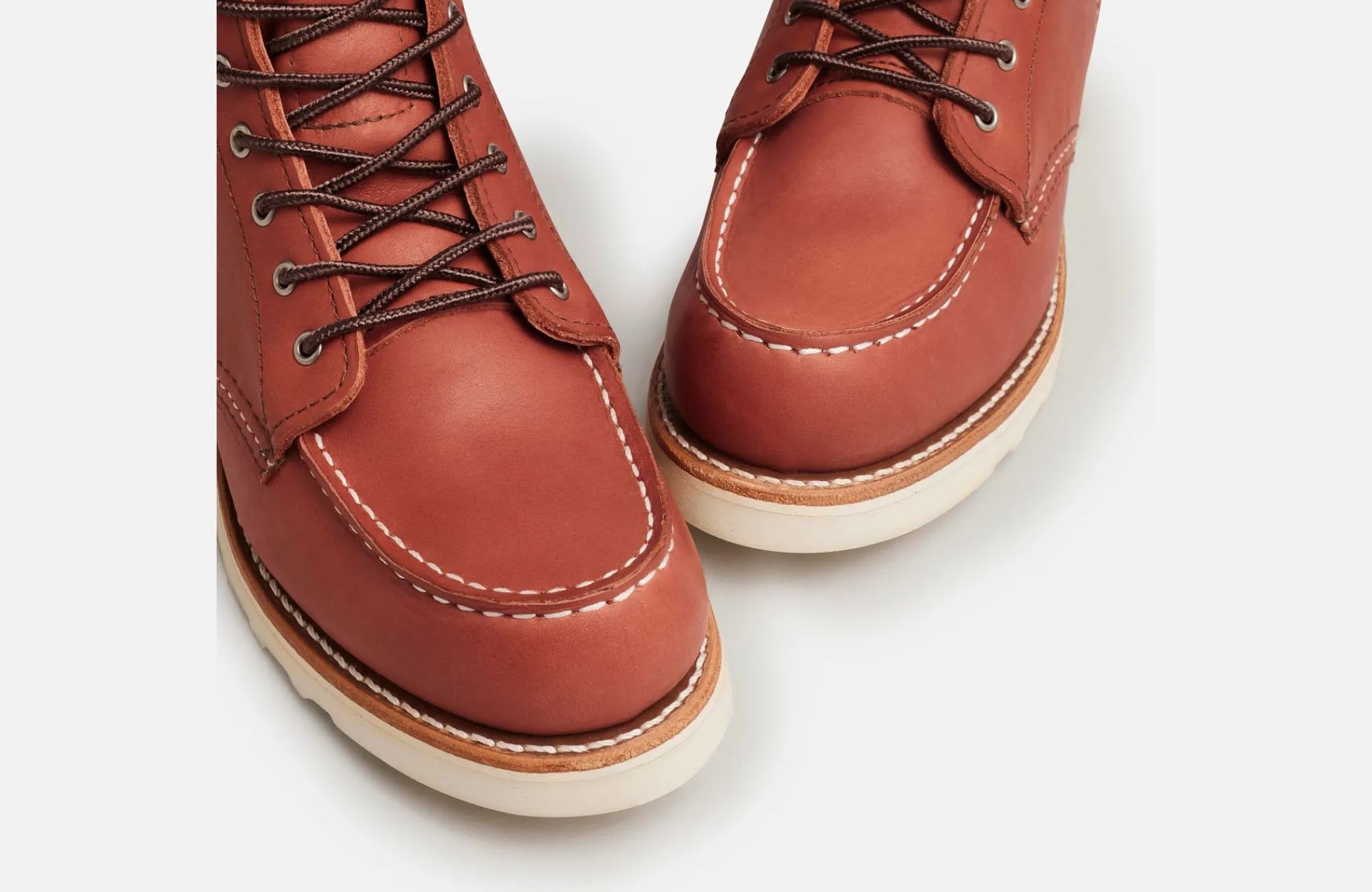 inch_classic_moc_7-2.webp Classic Moc^Red Wing Shoes 6-Inch Classic Moc